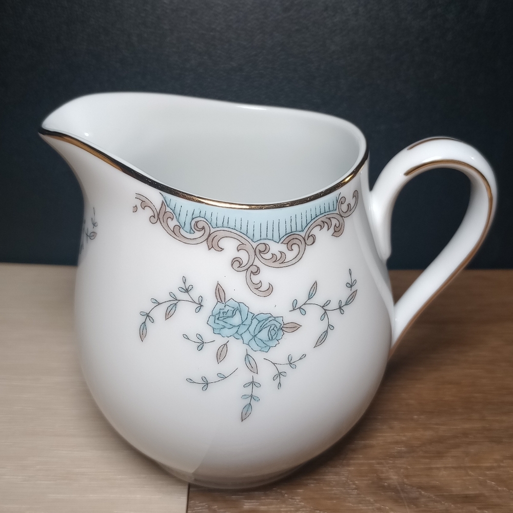 Imperial China 5303 Seville Floral Gold Trim Creamer